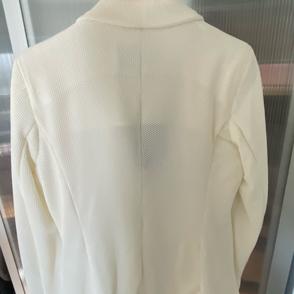 Seventy Textured Single-Breasted Blazer - Picture 2 of 4